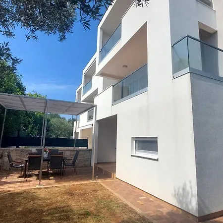 Apartment Apartma Banjole Pula