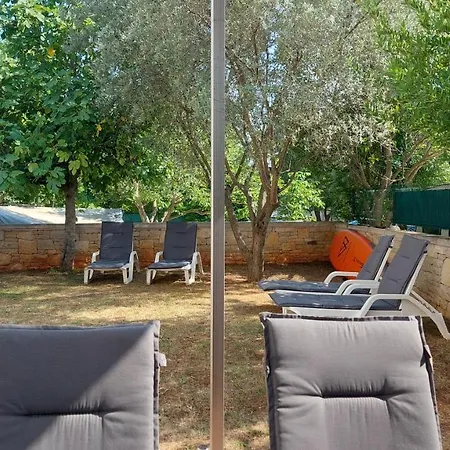 Apartma Banjole