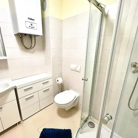 Apartma Banjole Apartment *